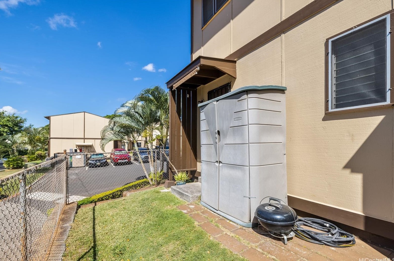 98-1274A Hoohiki Pl, Pearl City HI  96782-3500 exterior