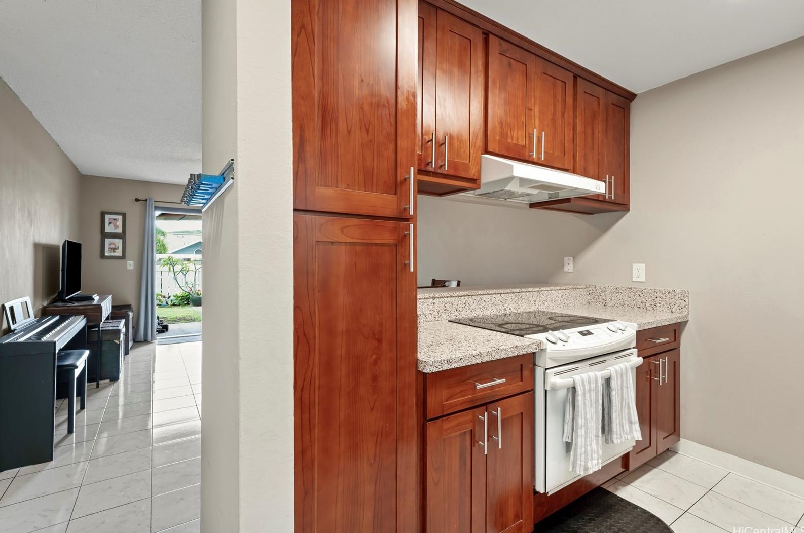 92-1007 Alaa St #15/106, Kapolei, HI 96707