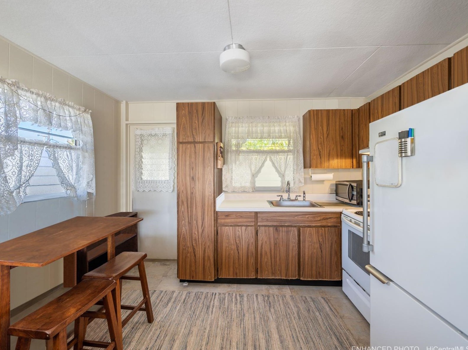 529 Kawainui St, Kailua, HI 96734