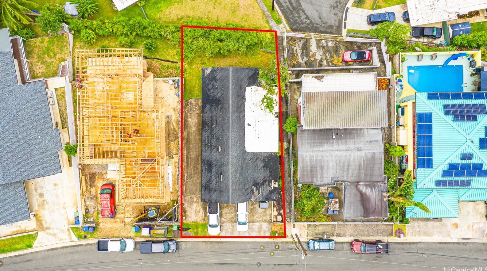 1293 Akamai St, Kailua, HI 96734-4038