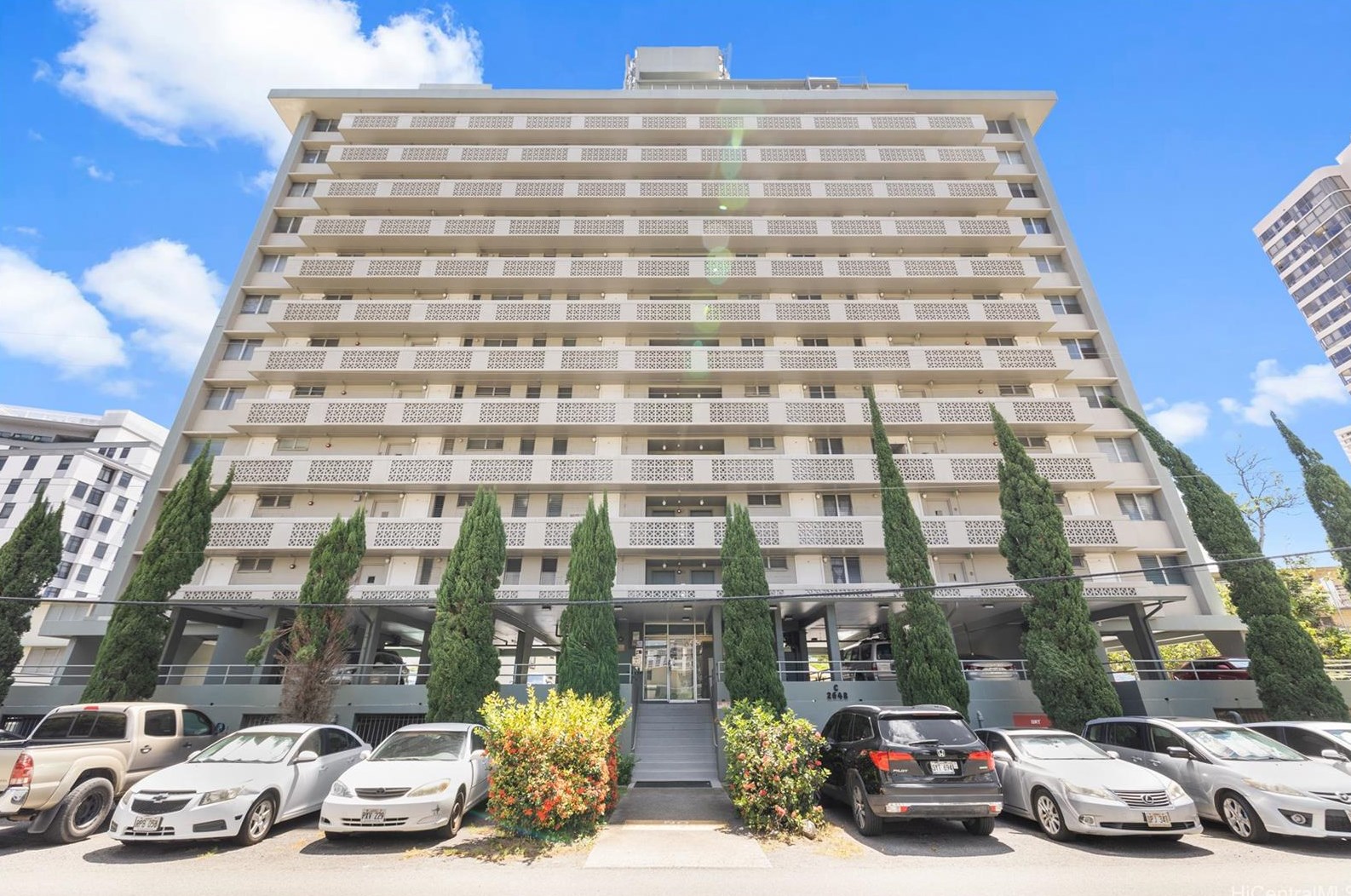 2648 Kuilei St, Honolulu HI  96826-3255 exterior