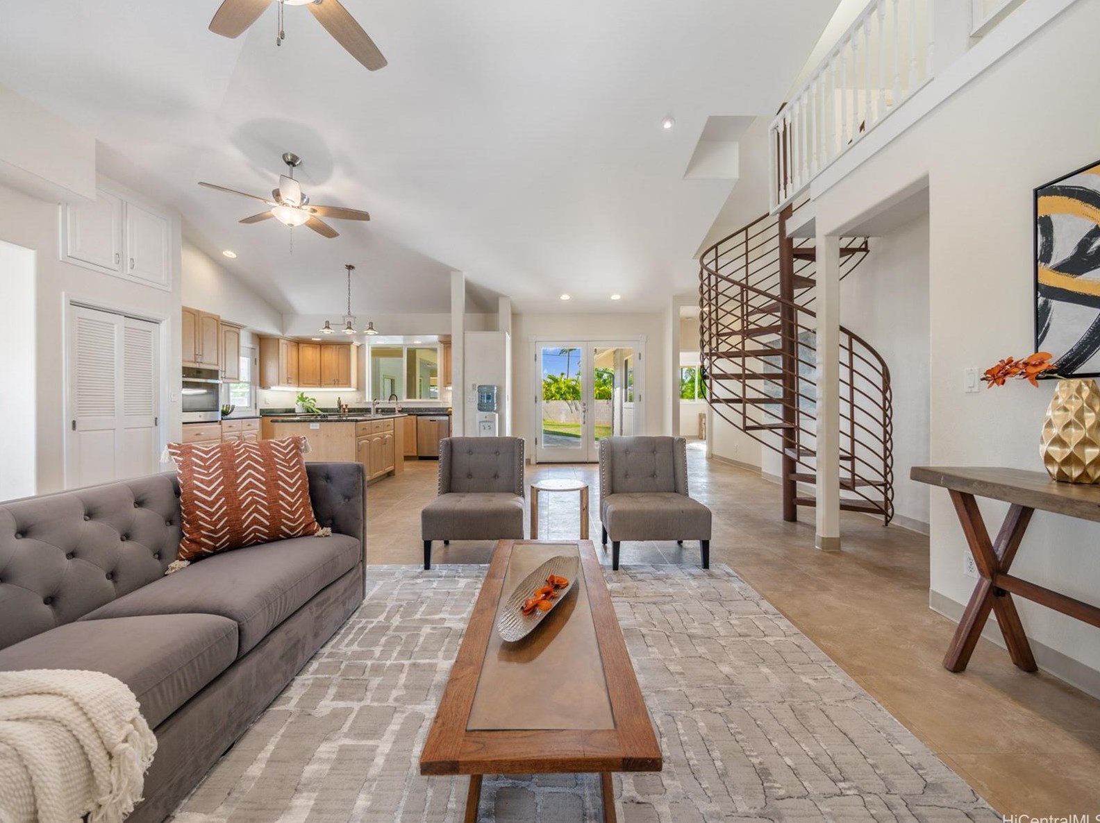 241 Kaha St, Kailua, HI 96734-1921
