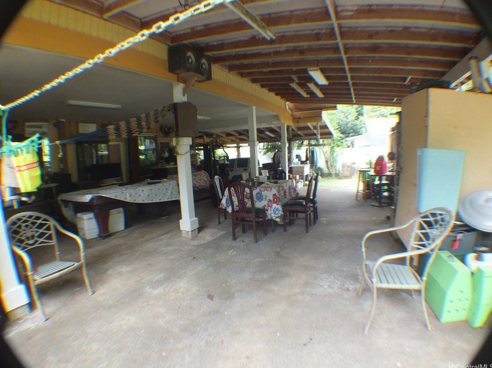 1539 Kalaepaa Dr, Honolulu, HI 96819