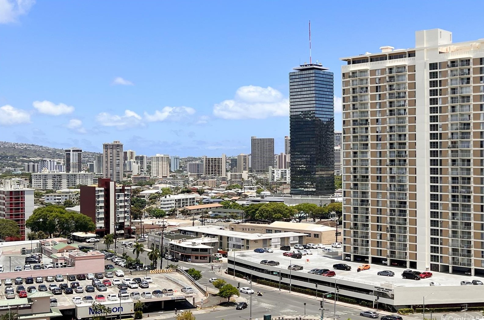 750 Kaheka St, Honolulu HI  96814-3711 exterior