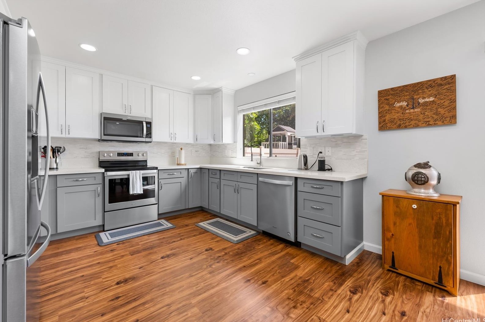 94-504 Meaaina Pl, Waipahu, HI 96797