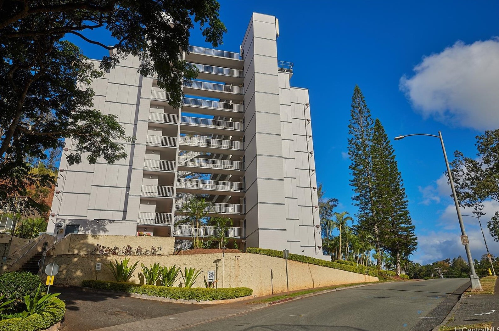95-020 Waihonu St #c402, Mililani, HI 96789