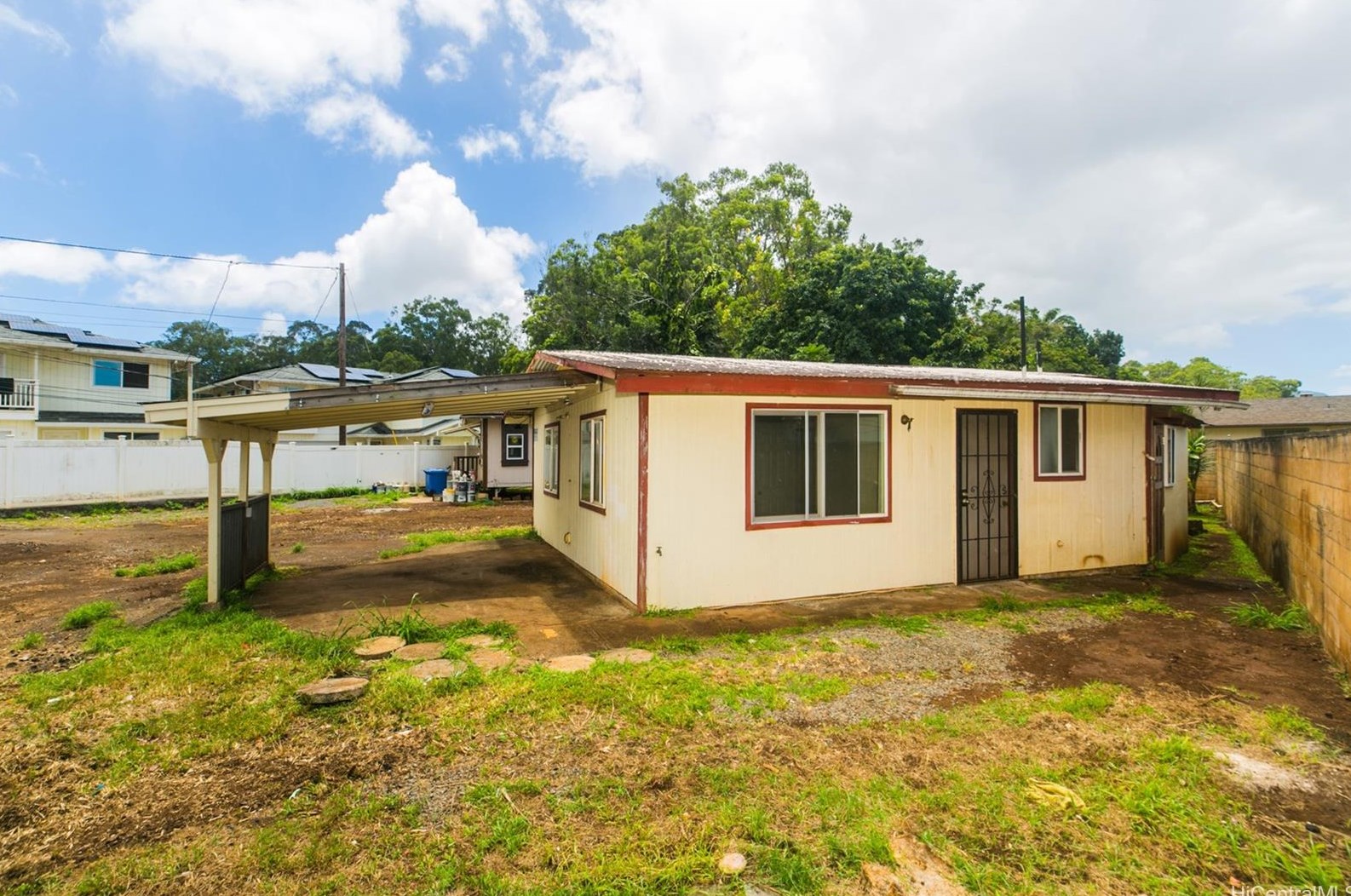 31 Cypress Ave, Wahiawa, HI 96786