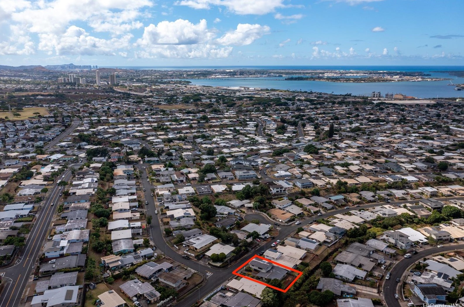 1690 Hoolehua St, Pearl City, HI 96782-1729