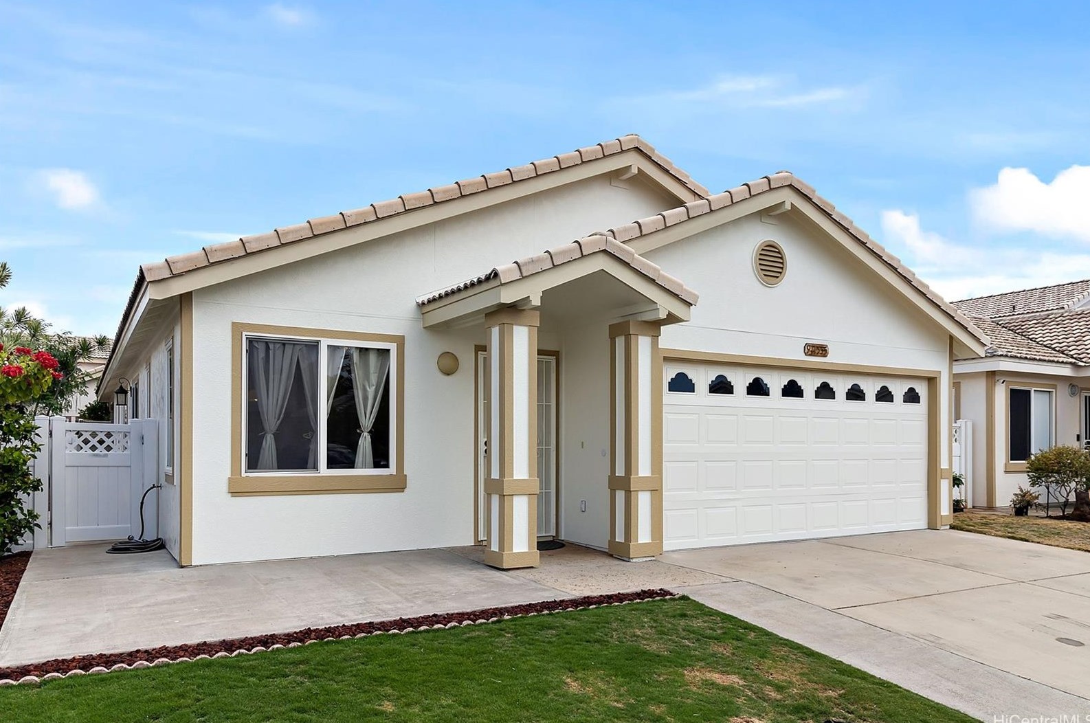 91-1555 Kuhiawaho Pl, Ewa Beach, HI 96706