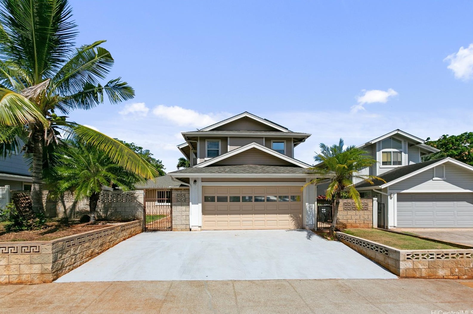 94-1002 Kaeele St, Waipahu, HI 96797