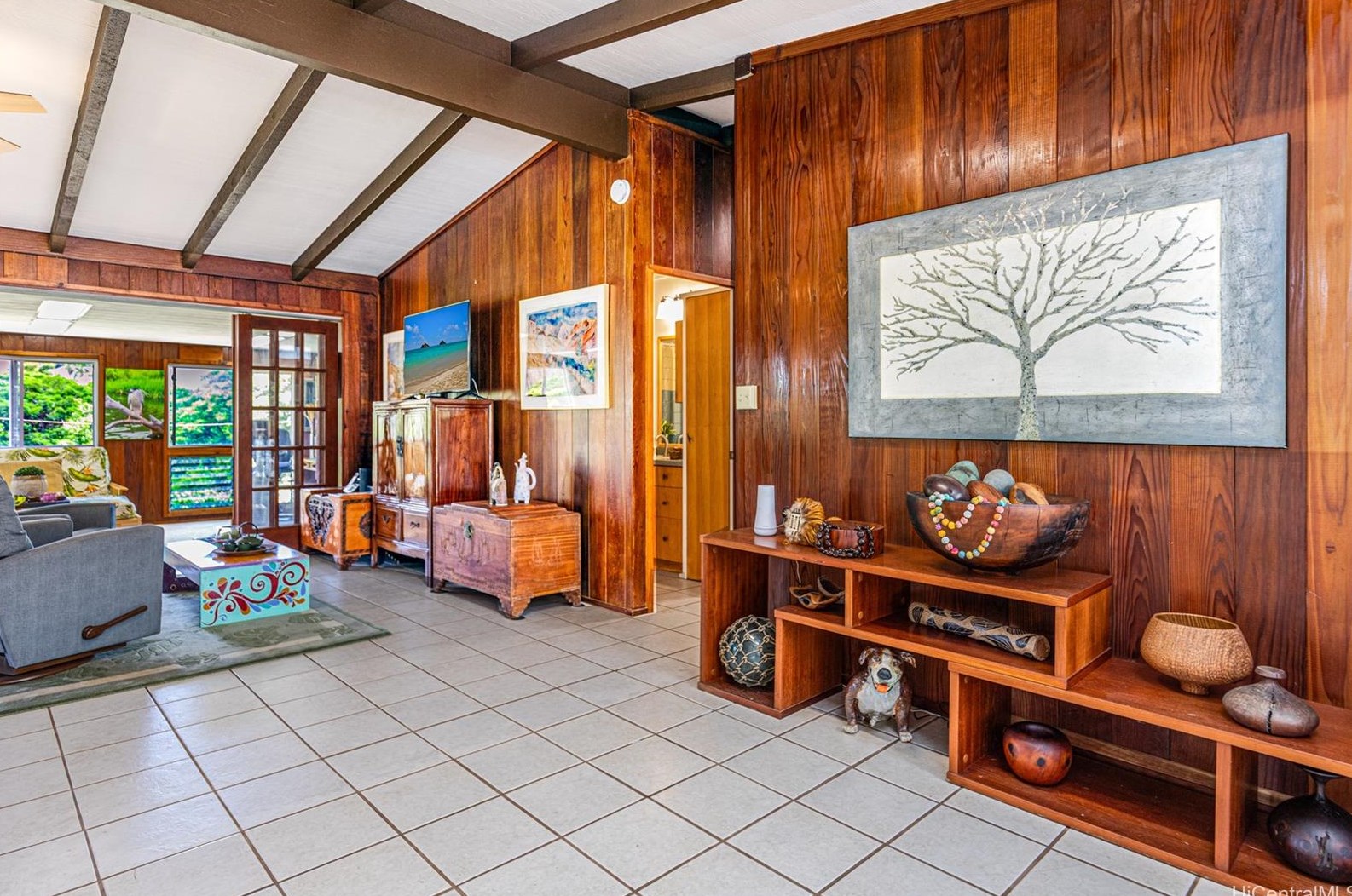 1746 Akaakoa St, Kailua, HI 96734-4205