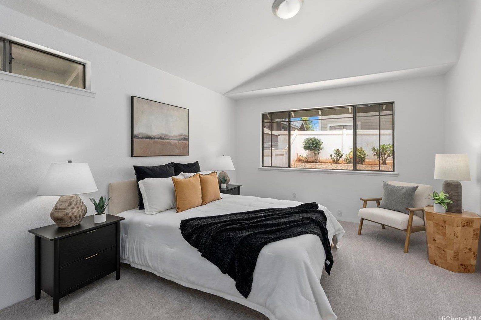 94-1066 Mauele St, Waipahu HI  96797-5817 exterior