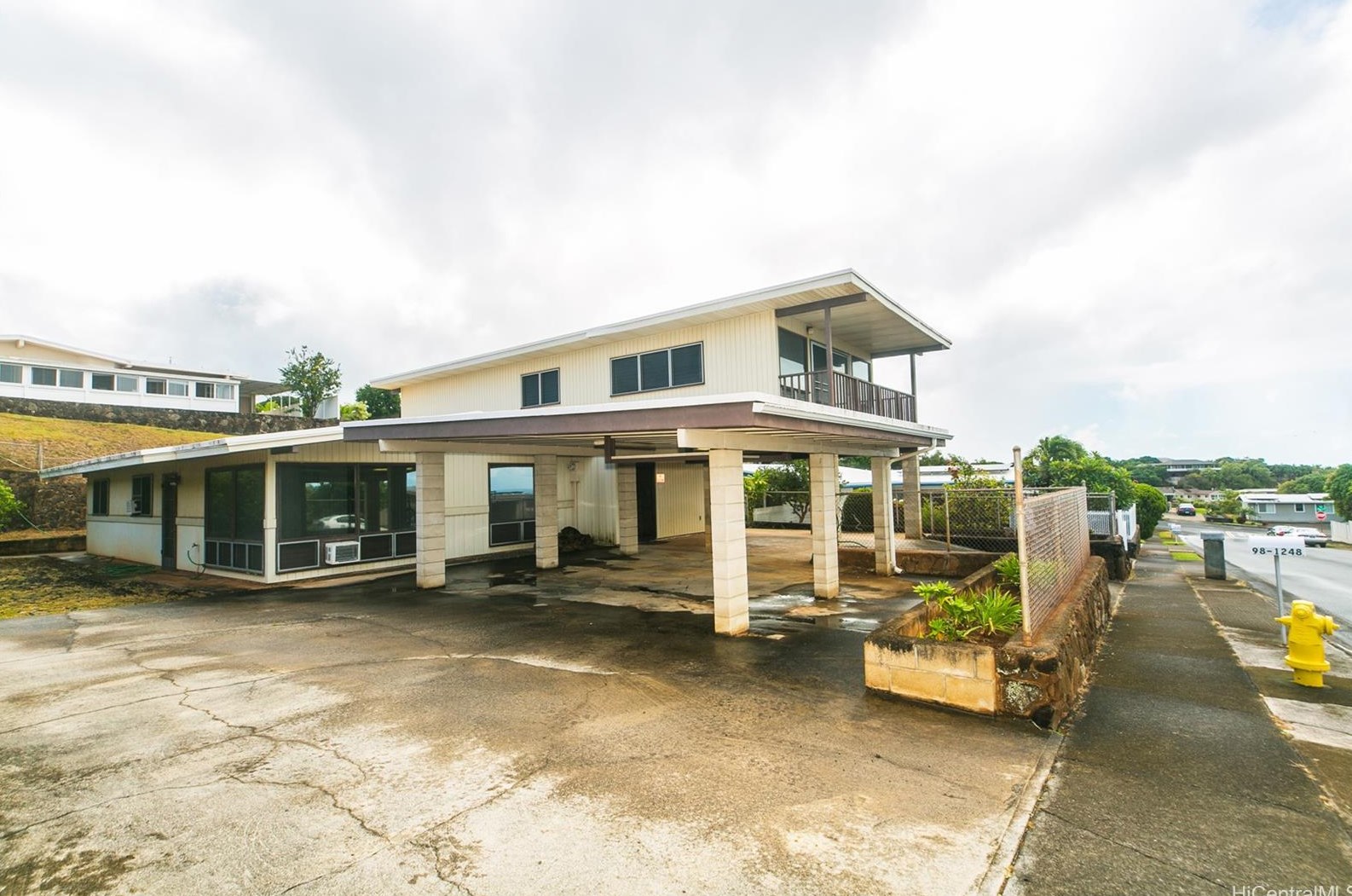 98-1248 Mahipua St, Aiea, HI 96701