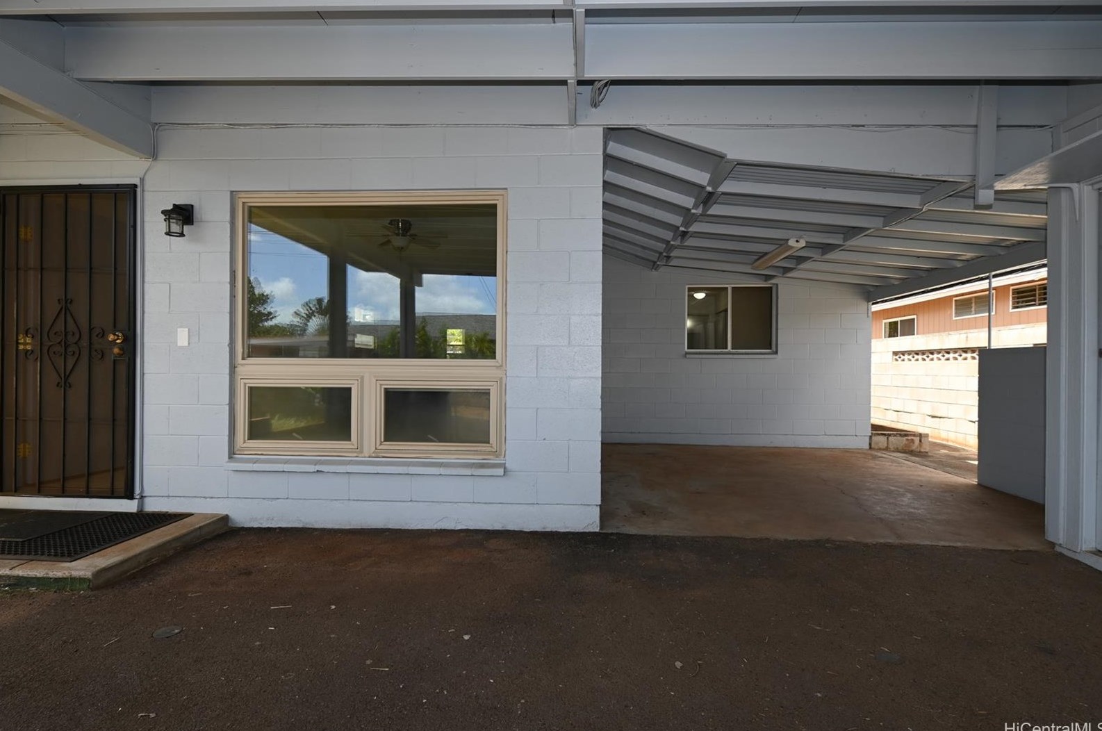 91-1736 Ala Loa St, Ewa Beach HI  96706 exterior