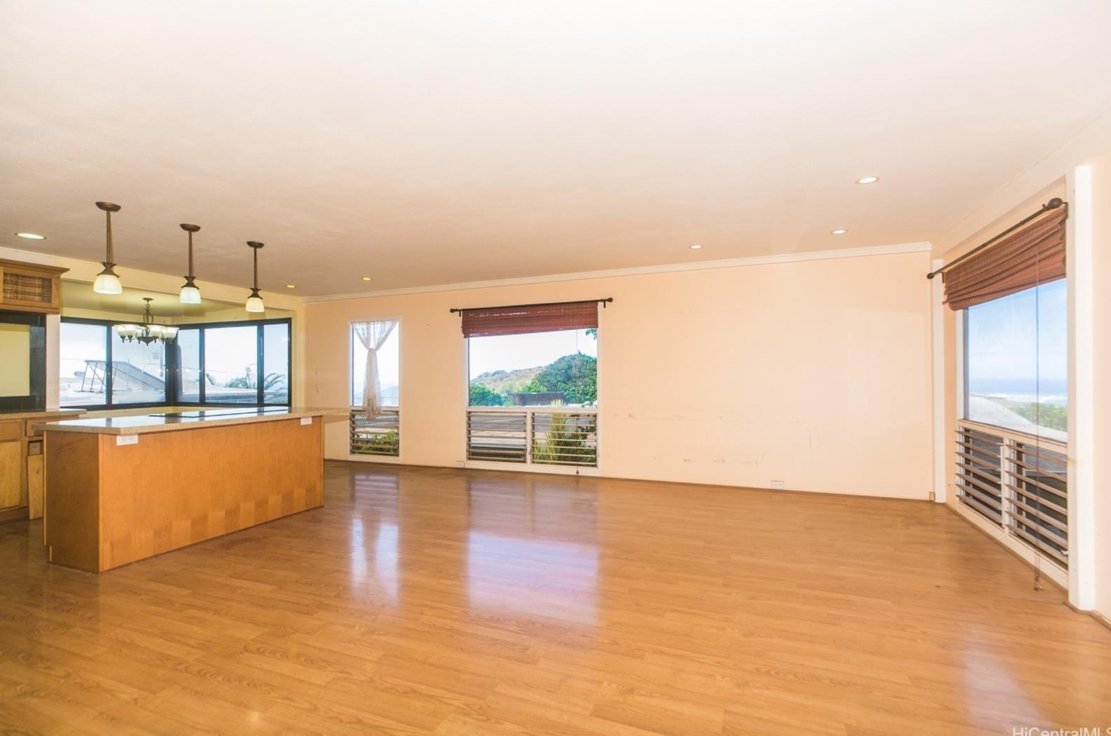 92-723 Nohona St, Kapolei, HI 96707