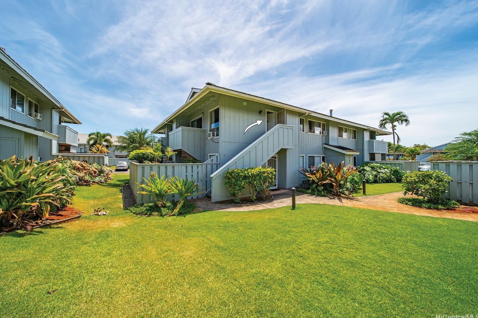 94-1036 Oli Pl, Waipahu, HI 96797-4400