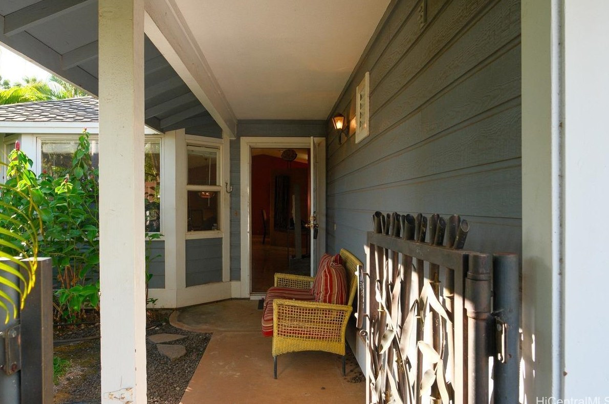 27 Ponana St, Wailea, HI 96753-9665