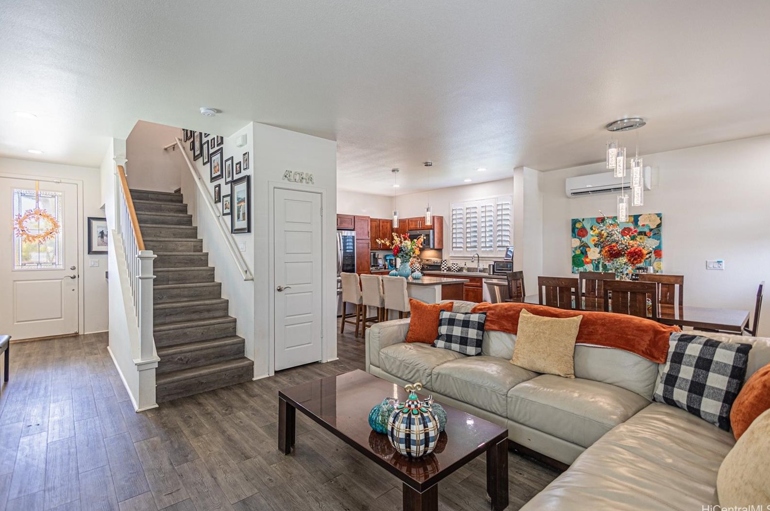 460 Kamaaha Ave #9, Kapolei, HI 96707