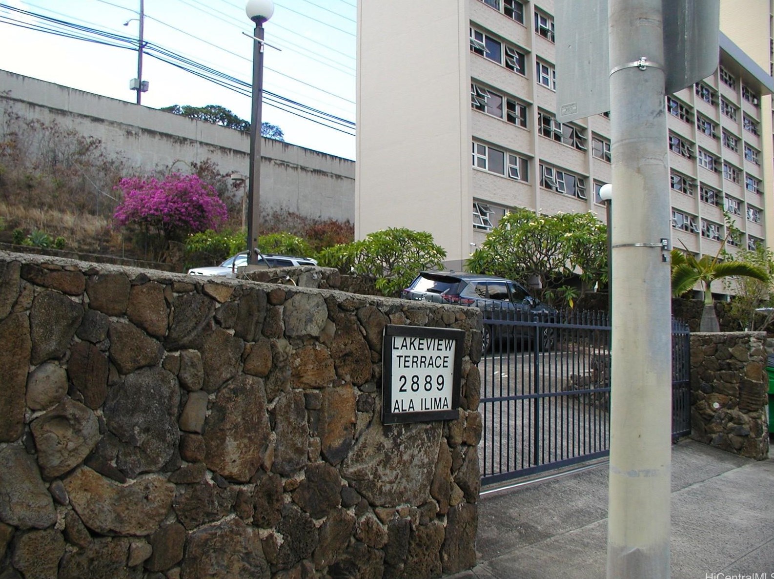 2889 Ala Ilima St #6a, Honolulu, HI 96818