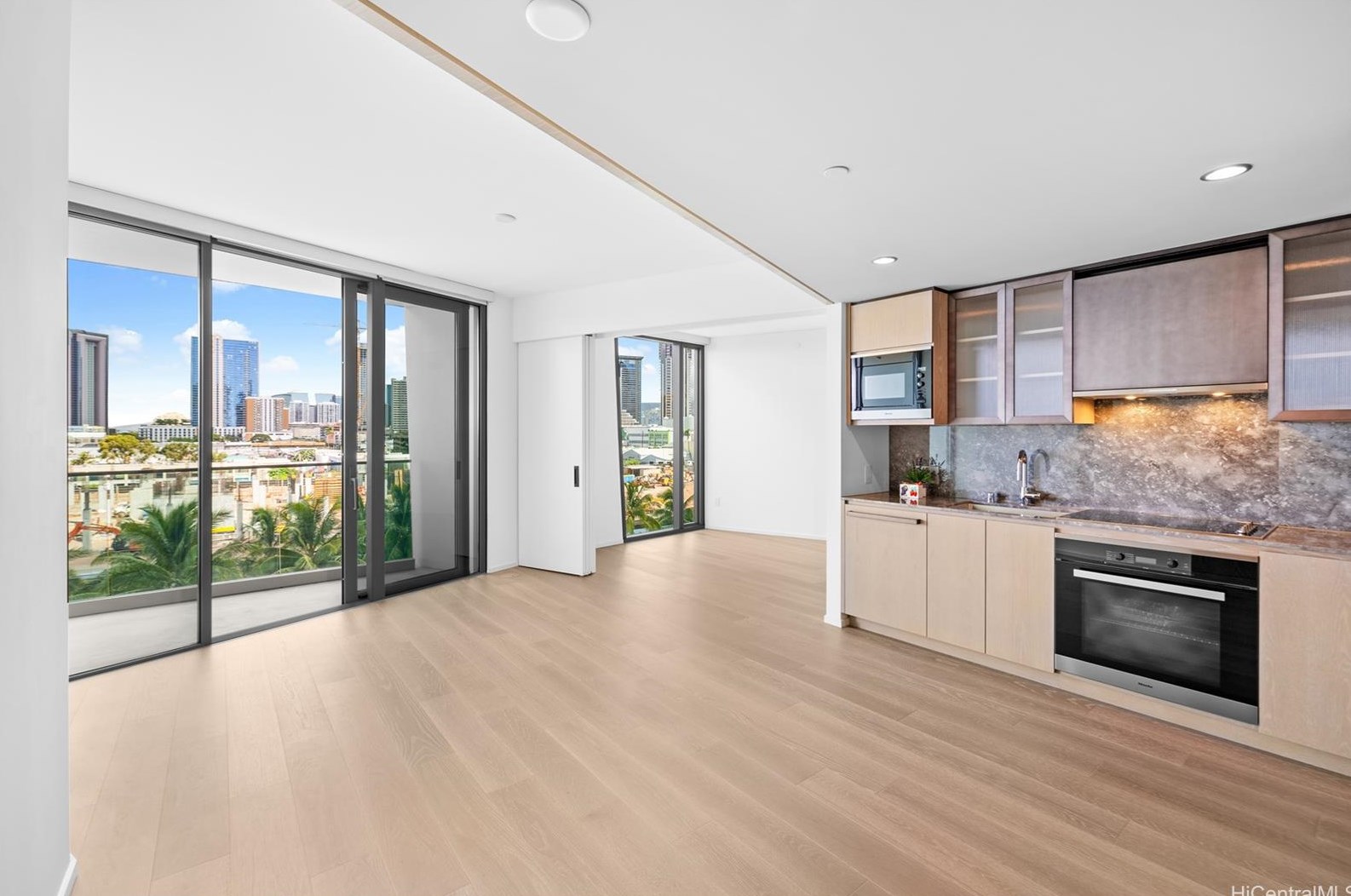 1000 Auahi St #503, Honolulu, HI 96814
