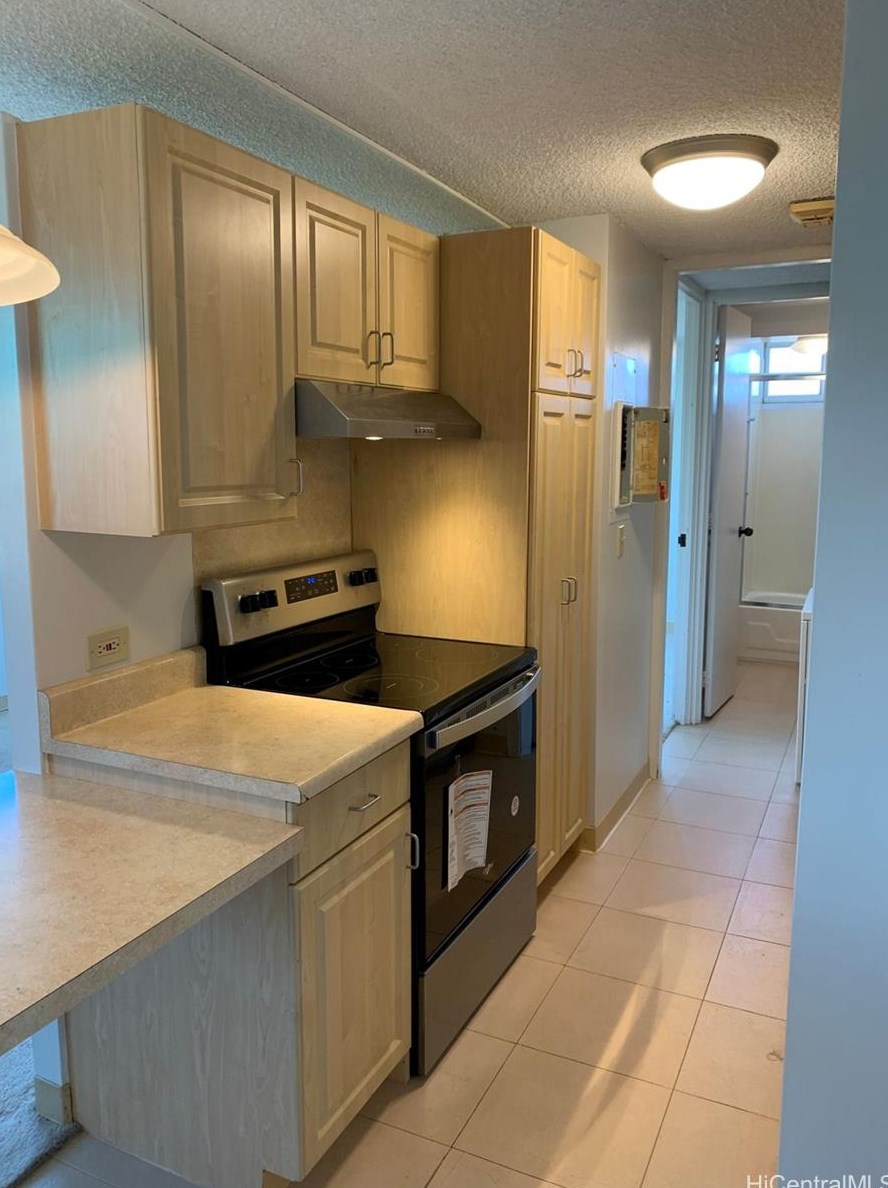 98-288 Kaonohi St #2106, Aiea, HI 96701