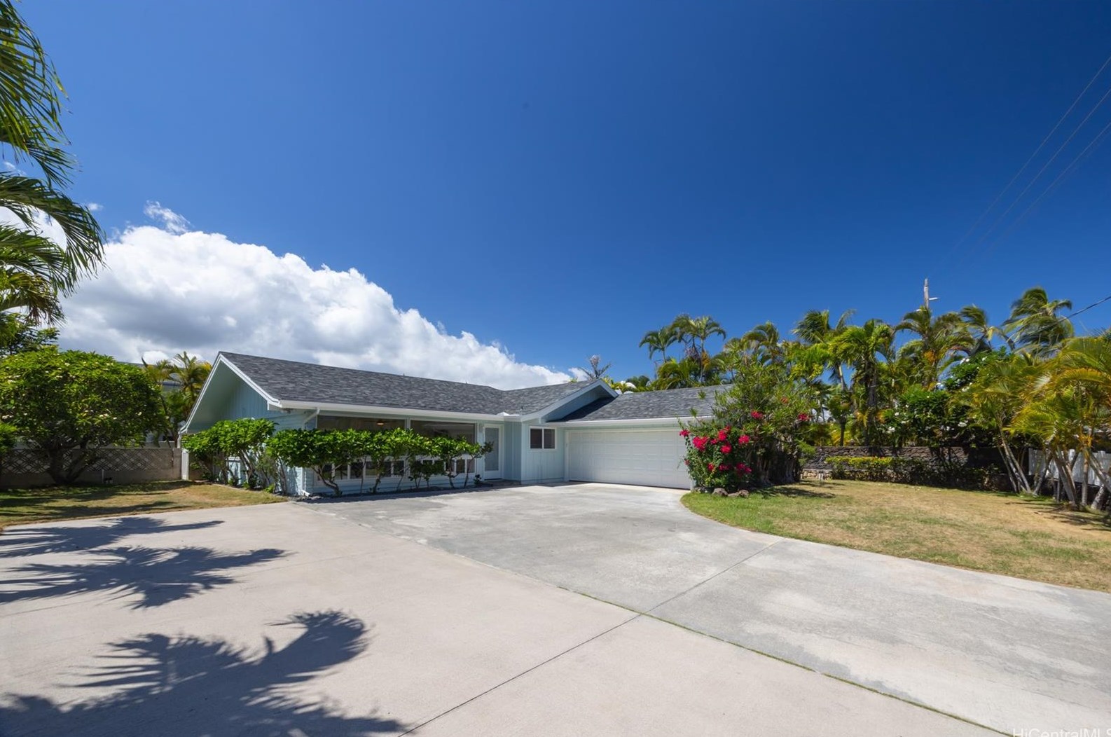 165 Kalaheo Ave, Kailua, HI 96734-2933
