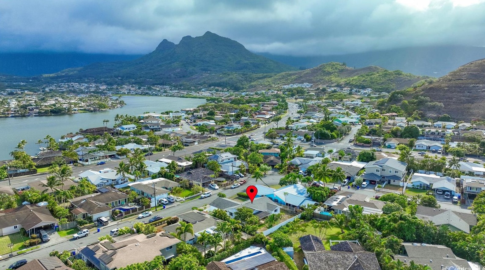 448 Aulima Loop, Kailua, HI 96734-3932