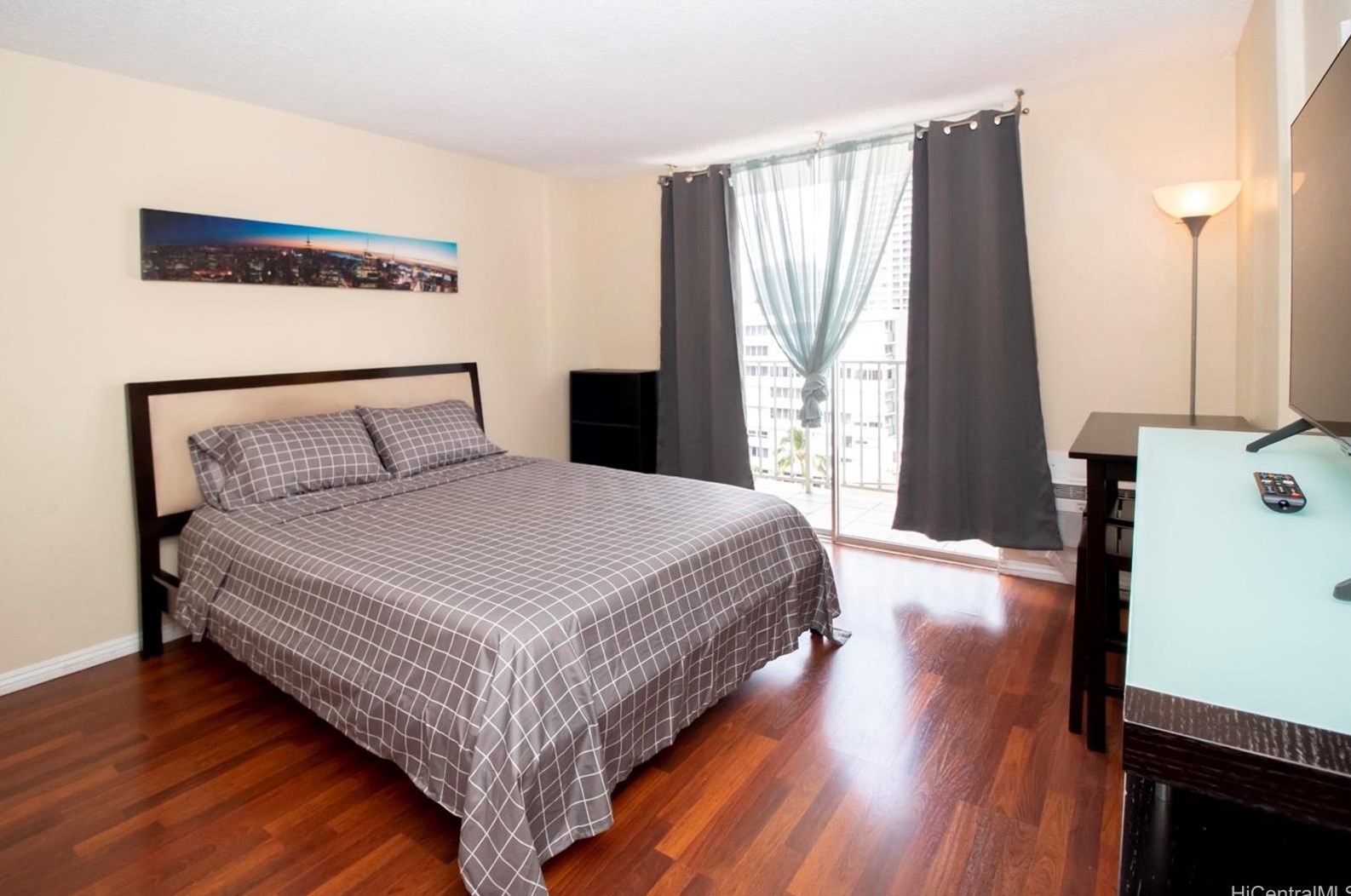 1920 Ala Moana Blvd #1114, Honolulu, HI 96815