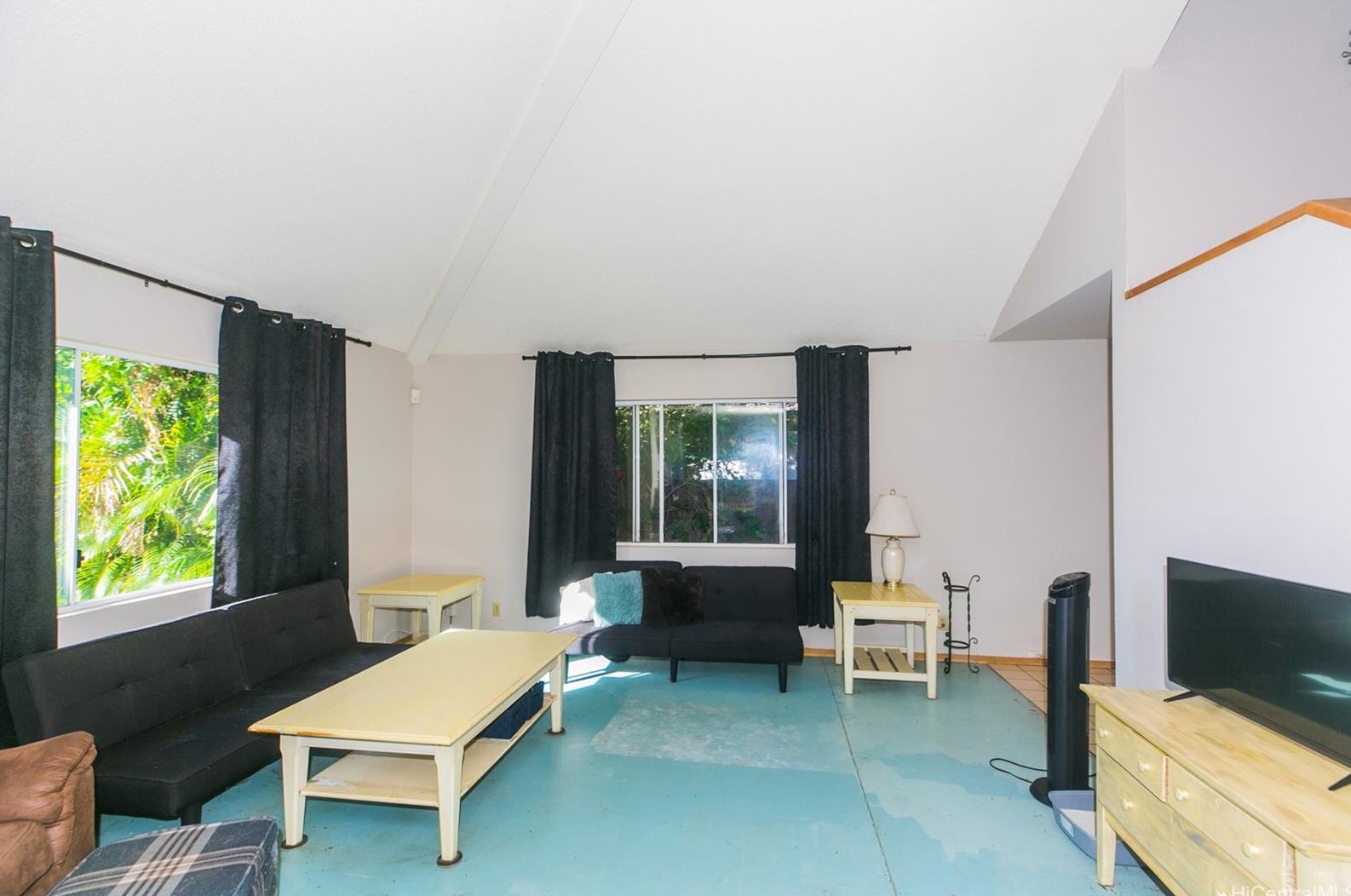 91-1083 Kumulipo St, Kapolei, HI 96707