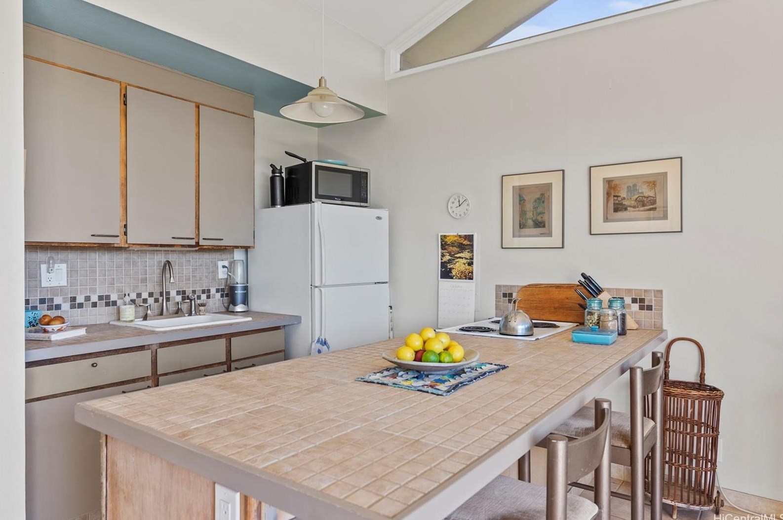 84-707 Kiana Pl #105c, Nanakuli, HI 96792