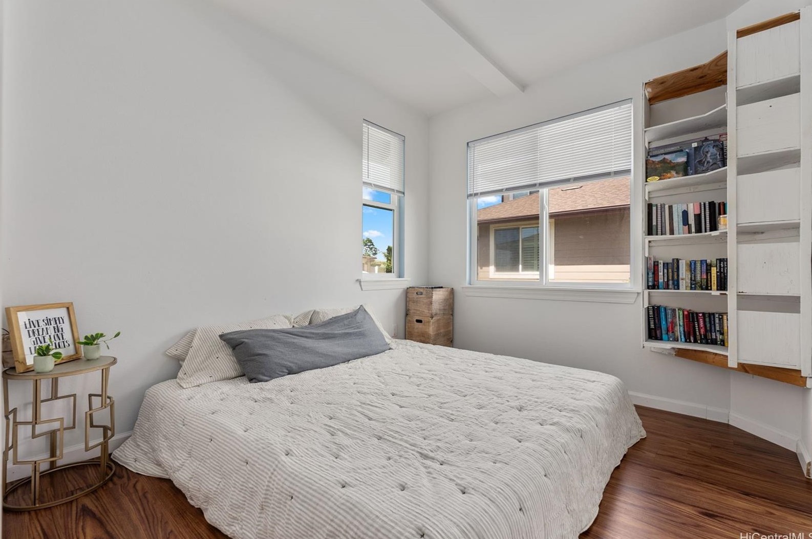 91-1755 Paeko St, Ewa Beach HI  96706 exterior