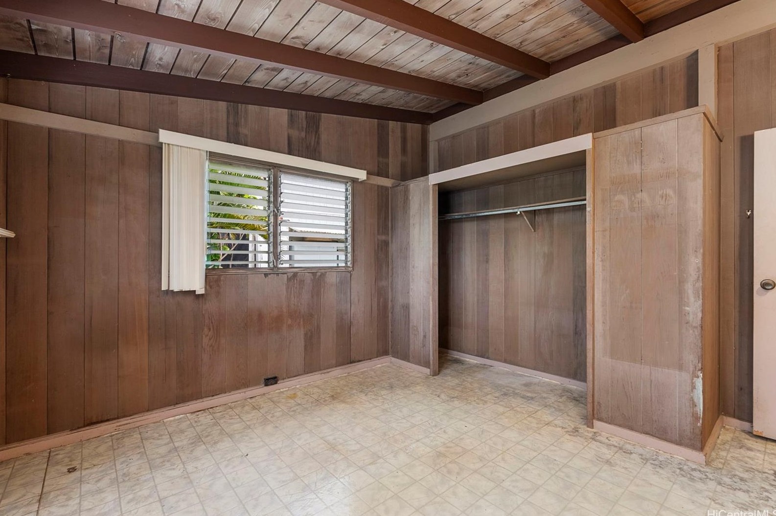 1730 Hoolehua St, Pearl City HI  96782-1732 exterior