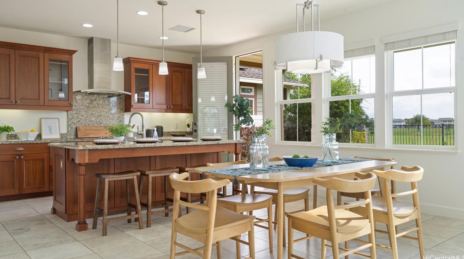 91-1047 Waikai St, Ewa Beach HI  96706 exterior