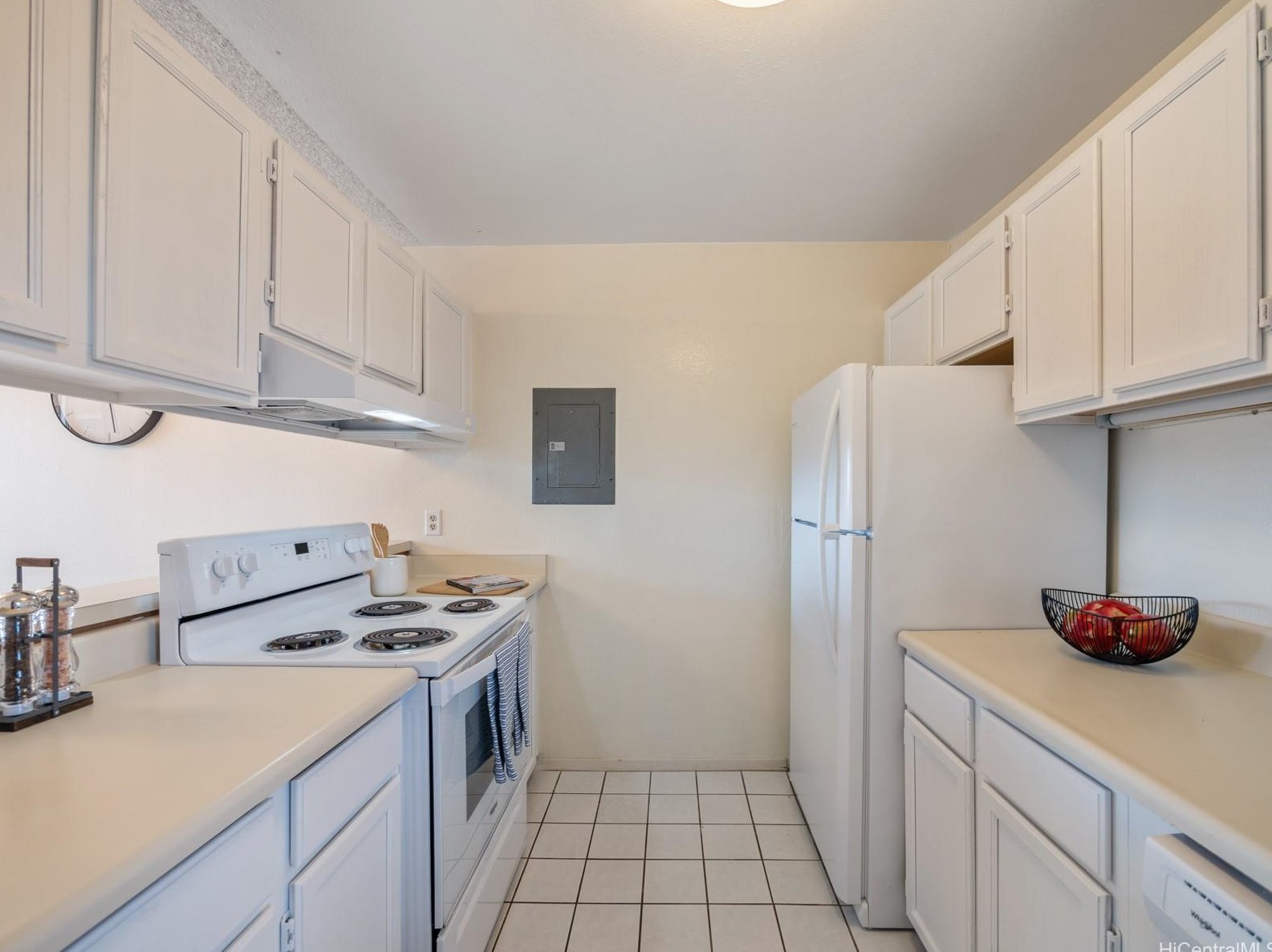98-943 Moanalua Rd #1802, Aiea, HI 96701