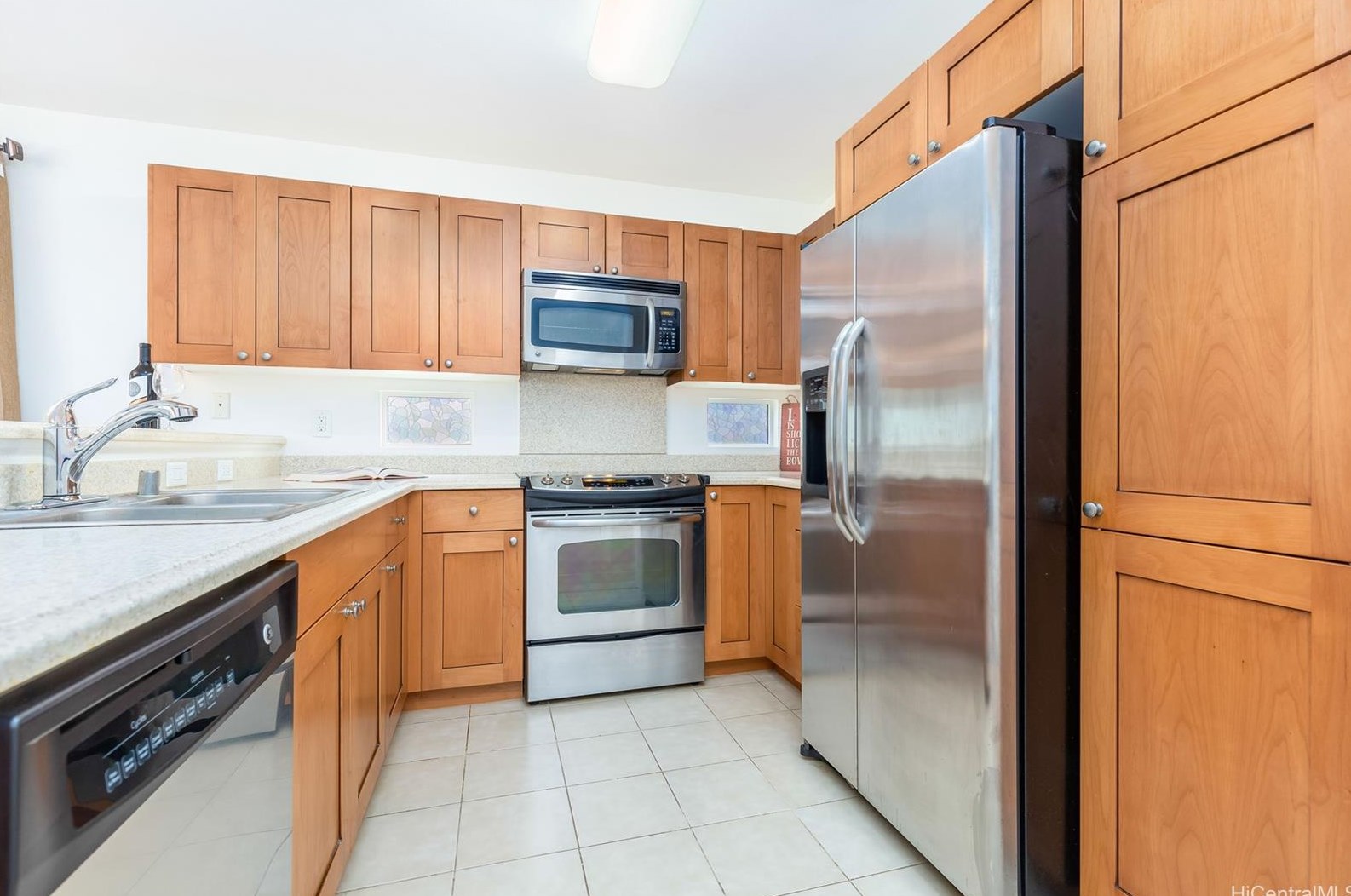 91-1206 Waiemi St, Ewa Beach HI  96706 exterior