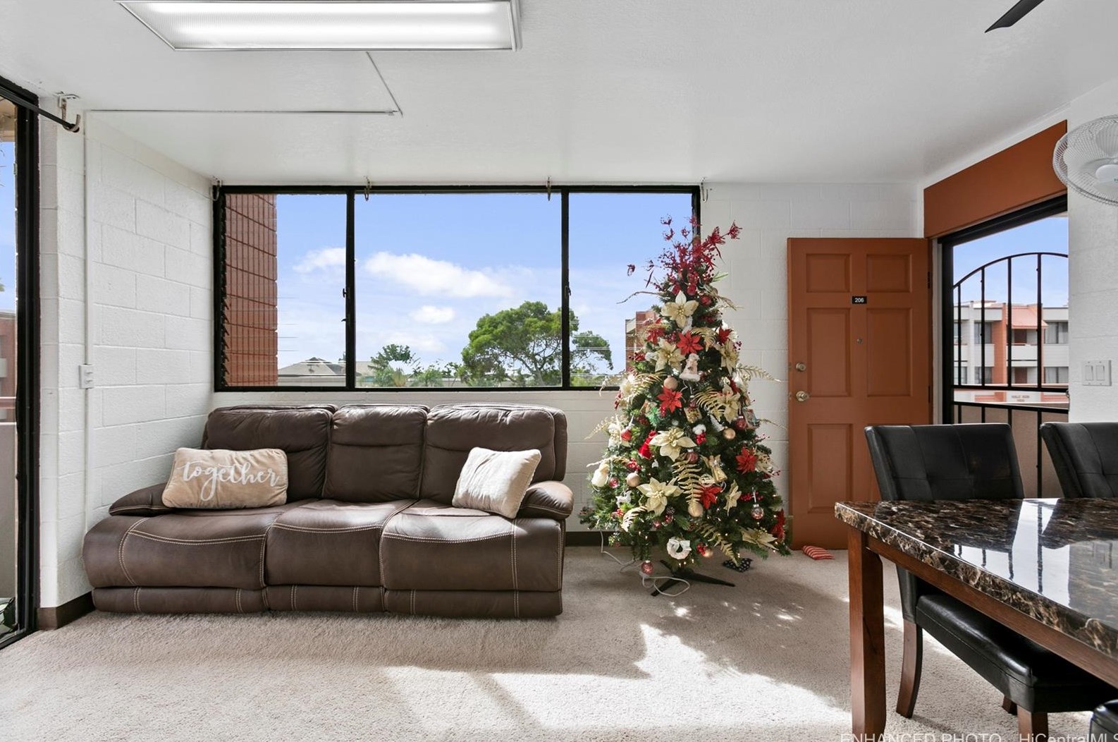 1103 Acacia Rd #206, Pearl City, HI 96782