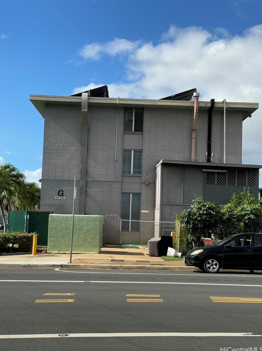 94-246 Leoku St #g120, Waipahu, HI 96797