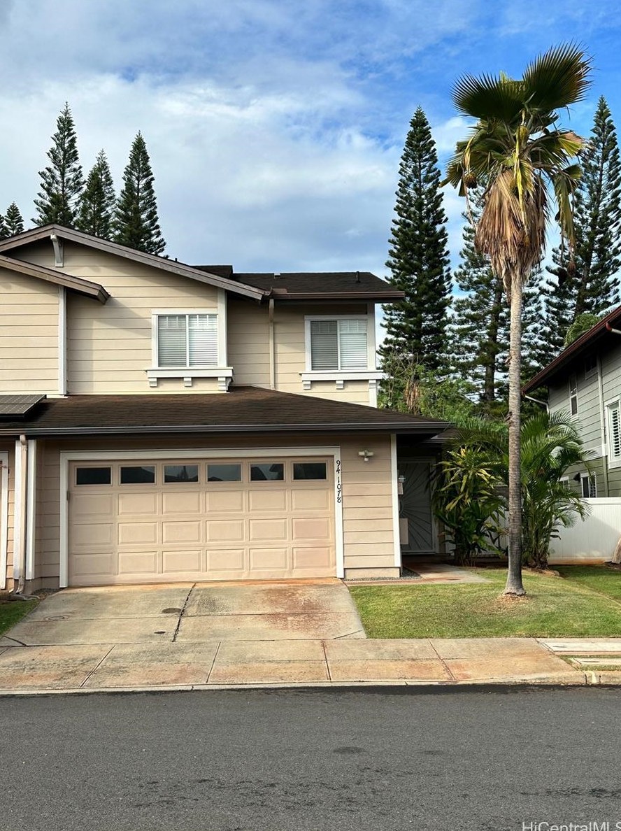 941078 Kanawao St, Waipahu, HI 96797