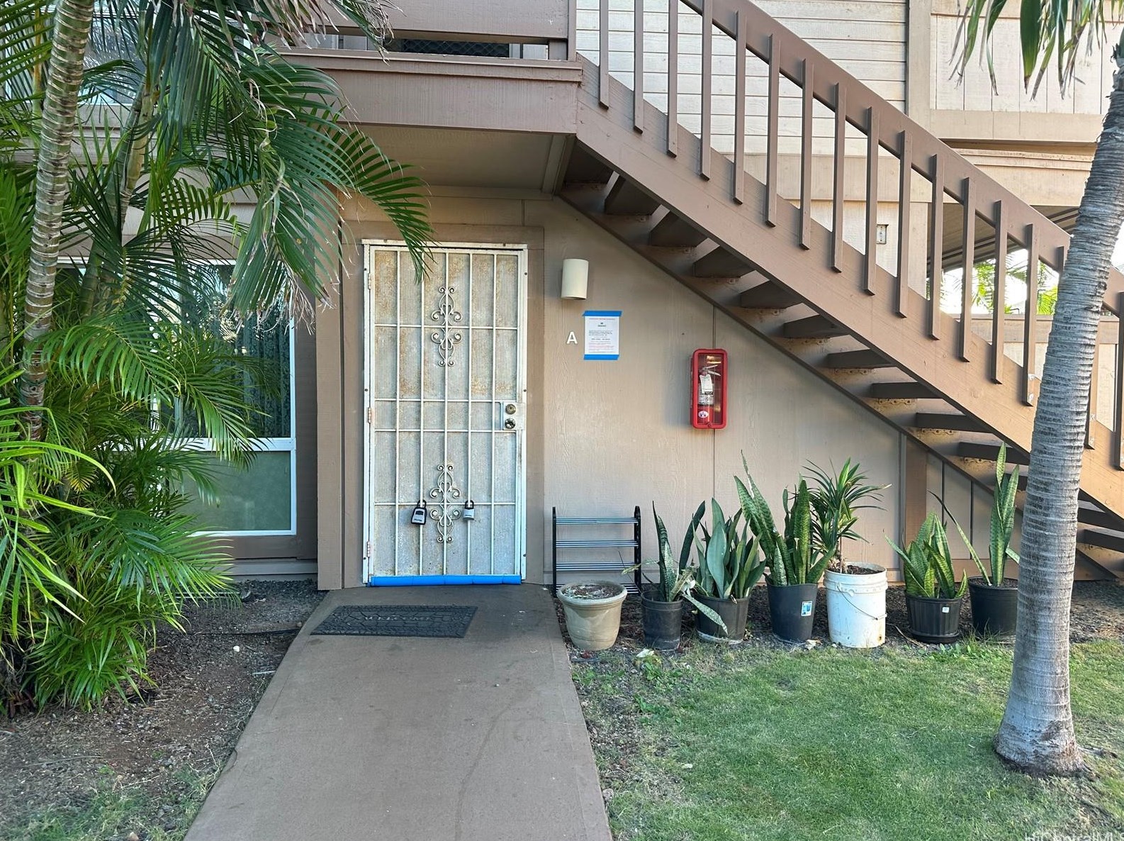 91-1049 Mikohu St, Ewa Beach, HI 96706