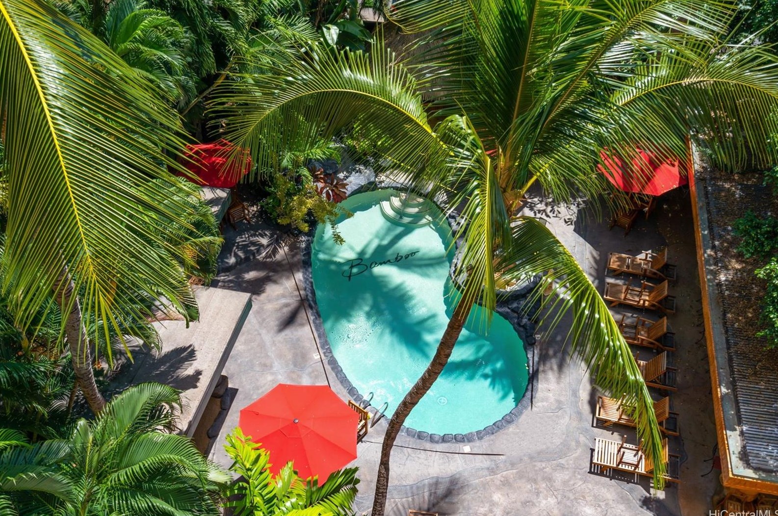 2425 Kuhio Ave #302, Honolulu, HI 96815