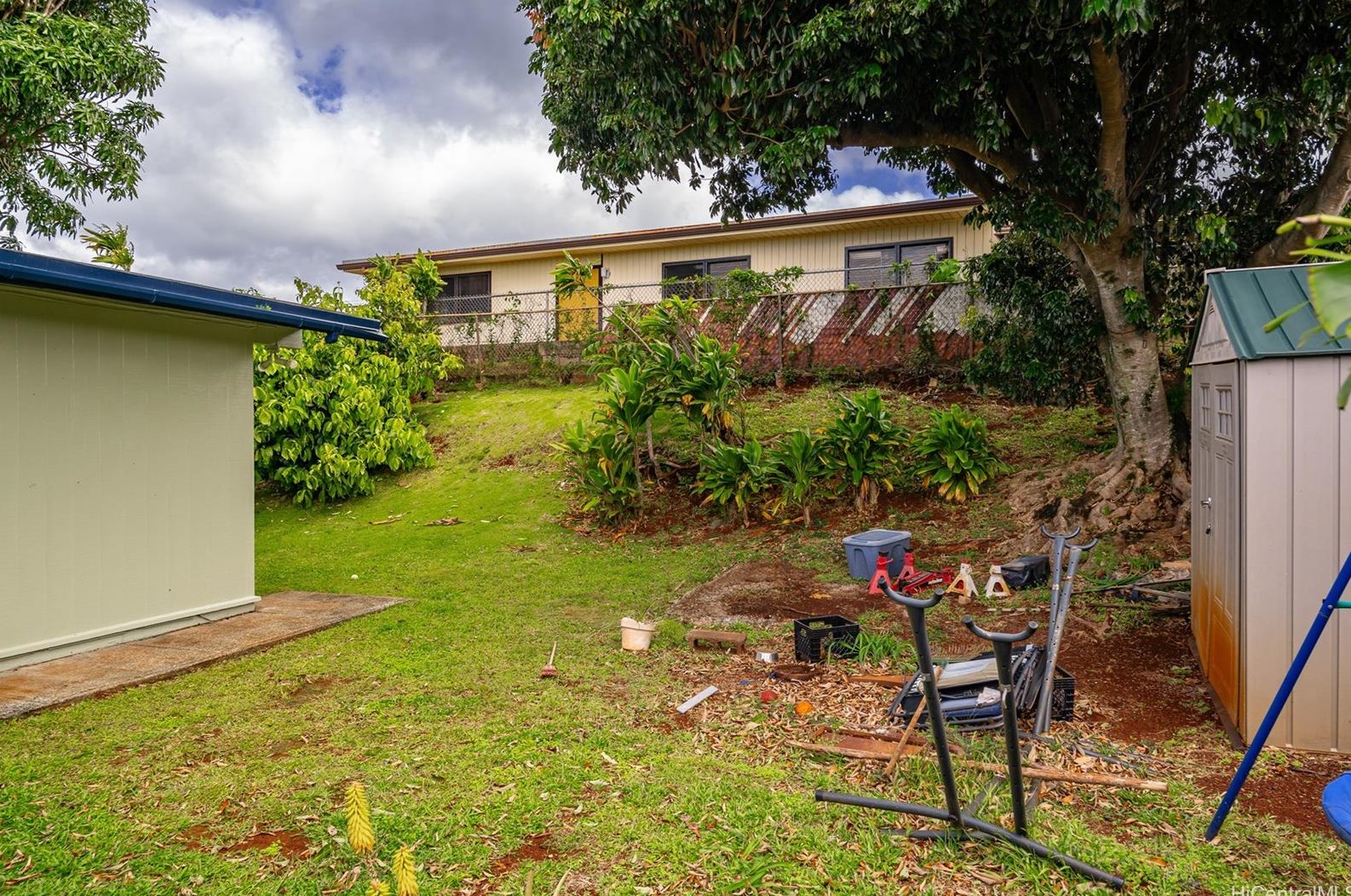 2510 Aapi Way, Pearl City HI  96782-1004 exterior