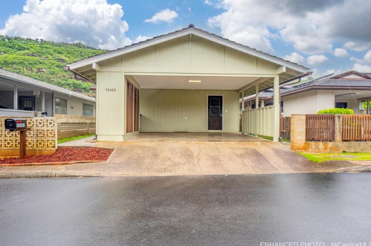 98-488 Kilipohe St #31, Aiea, HI 96701