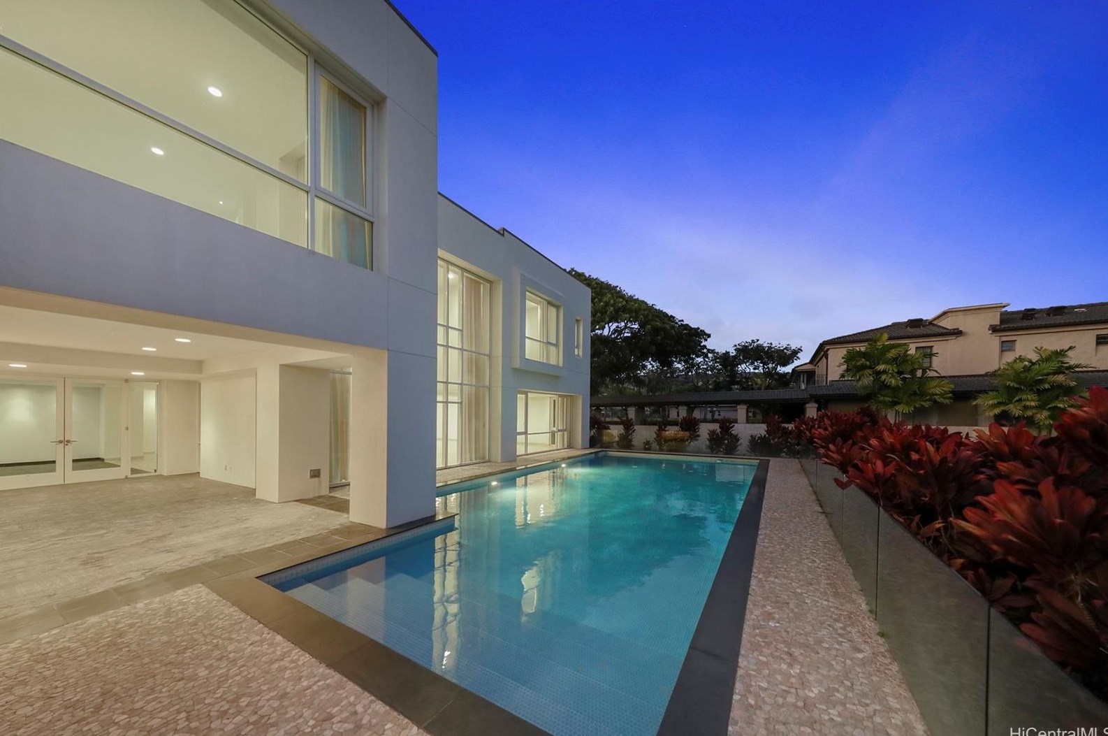 4801 Kahala Ave, Honolulu HI  96816-5231 exterior