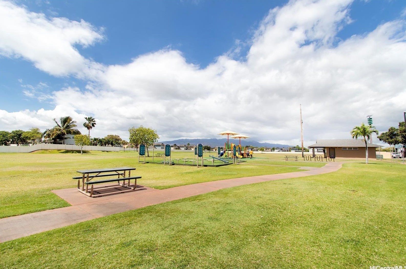 91-148 Makalea St, Ewa Beach HI  96706 exterior