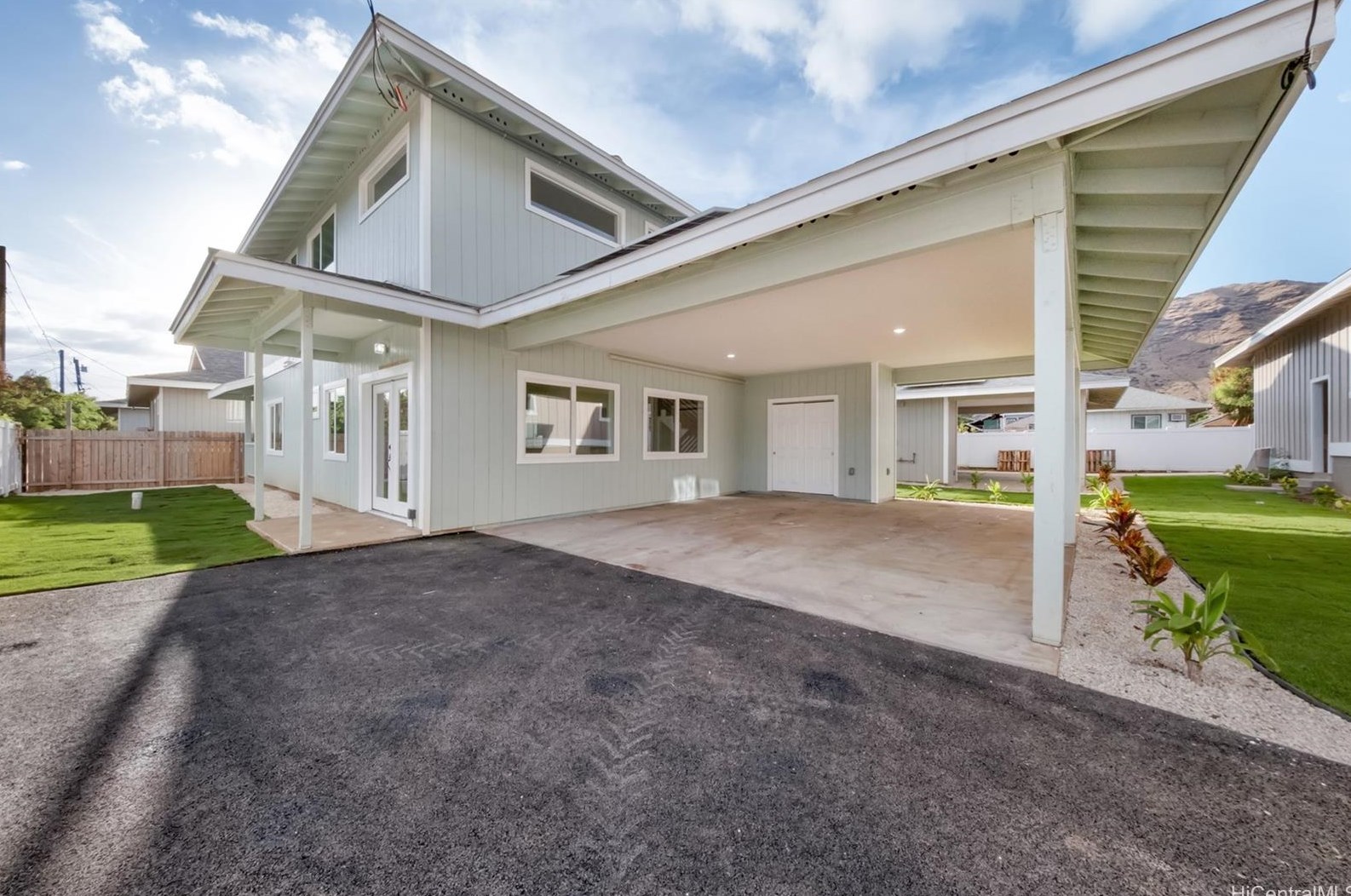 84623 Lahaina St, Nanakuli, HI 96792-1841