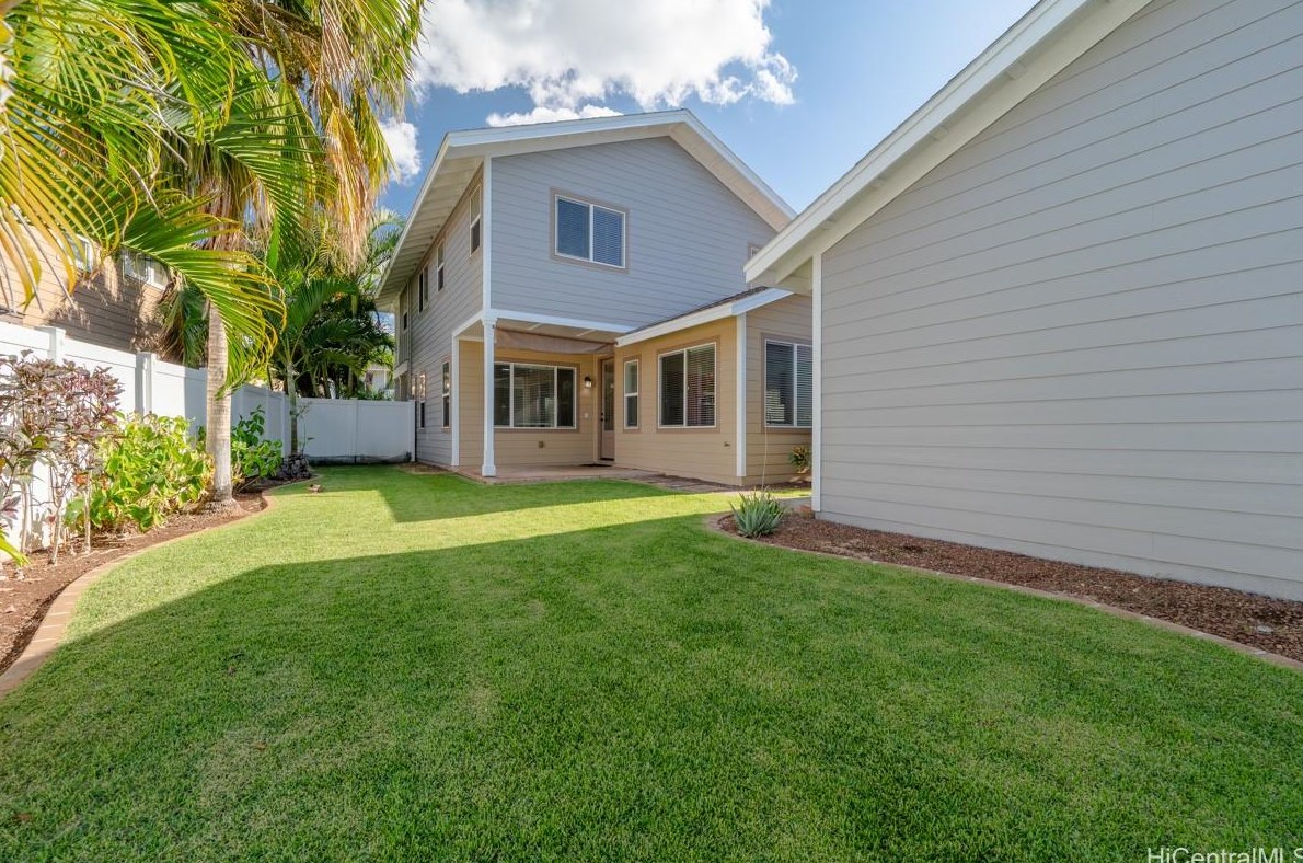 91-1830 Waiaama St, Ewa Beach HI  96706 exterior