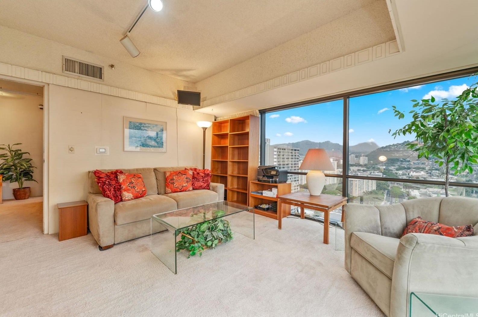 1188 Bishop St #2705, Honolulu, HI 96813