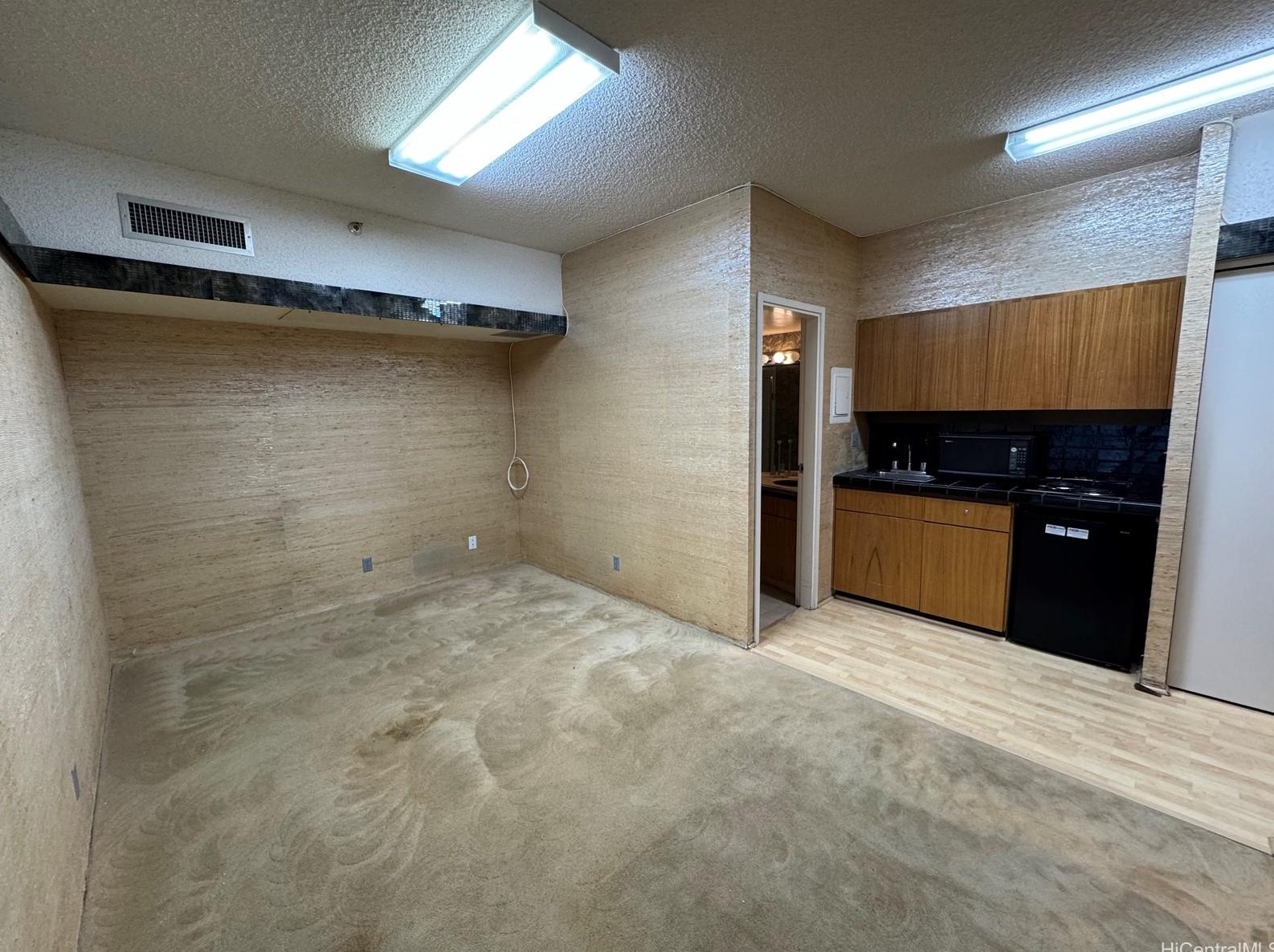 1188 Bishop St #2907, Honolulu, HI 96813