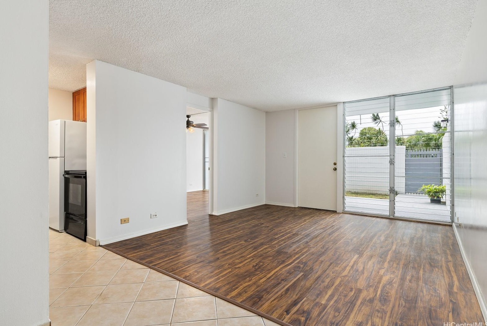 46-283 Kahuhipa St #cb4, Kaneohe, HI 96744