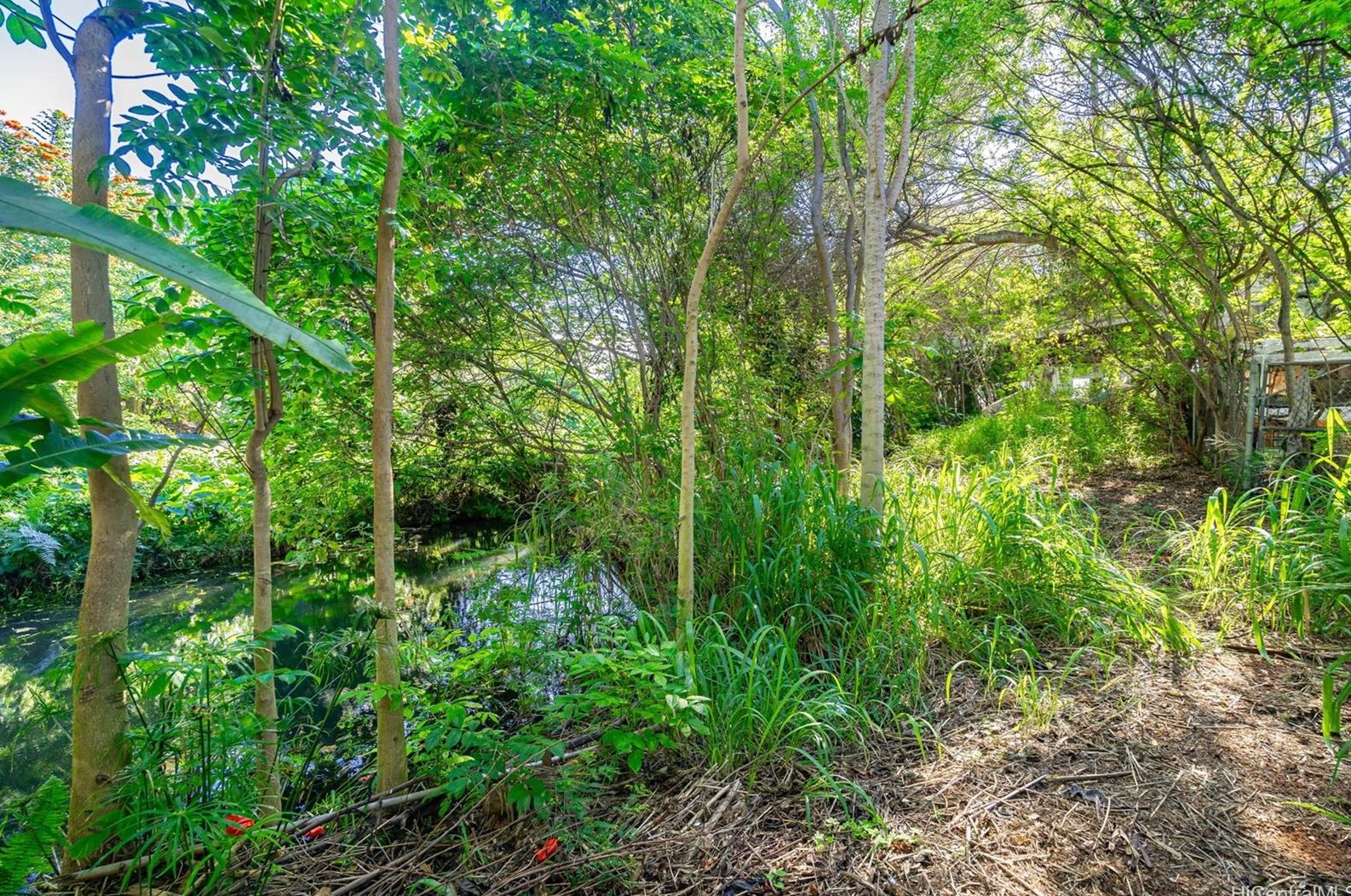 735 Kamehameha Hwy, Pearl City HI 96782-2680 exterior